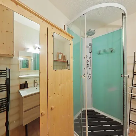 Daire 4 Pers. Avec Balcon Sud, Parking Et Navette - - Fr-1-241-221